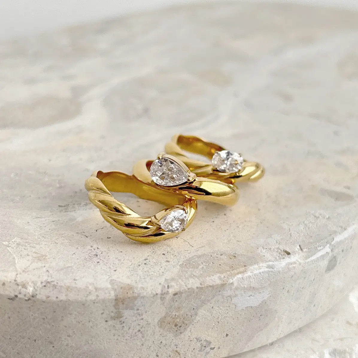 Elodie Oval Crystal 18K Gold Plated Ring