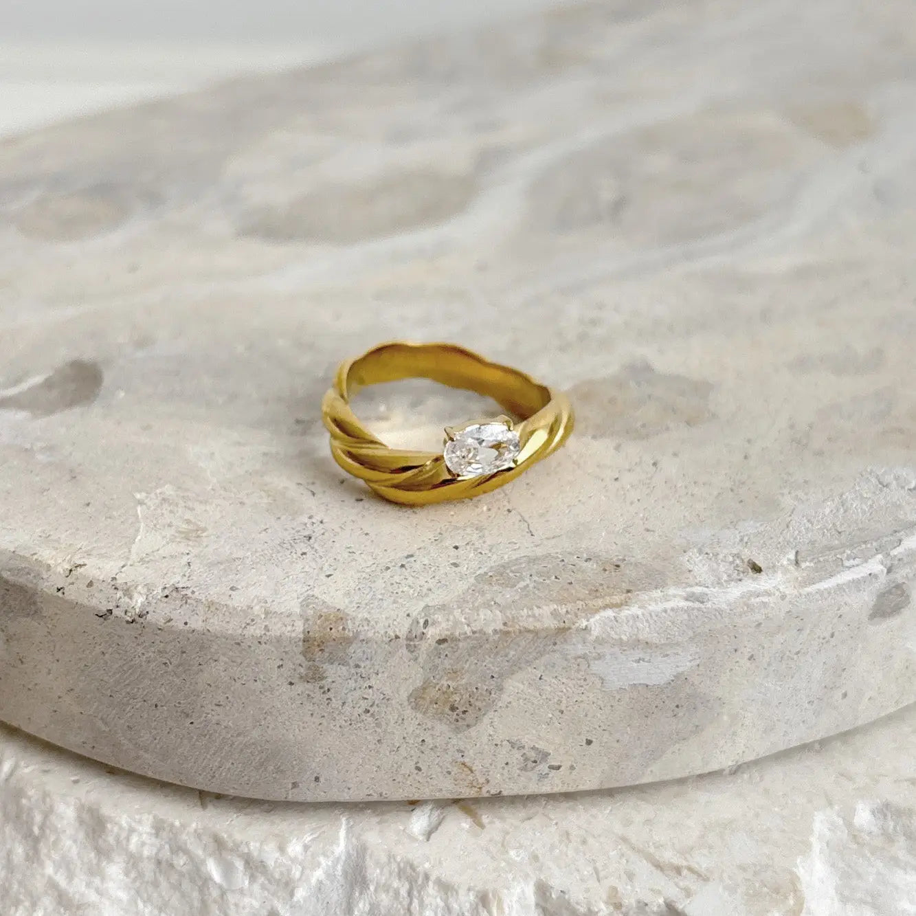 Elodie Oval Crystal 18K Gold Plated Ring