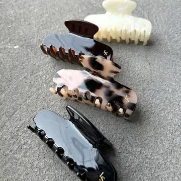 Petite Hair Claw Clip